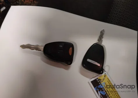 2010 Jeep Patriot Sport z USA, uszkodzony, nr VIN 1J4NF1GB4AD675792